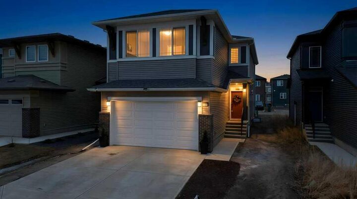 Property Photo: 250 Hotchkiss Common SE AB T3S 0N1