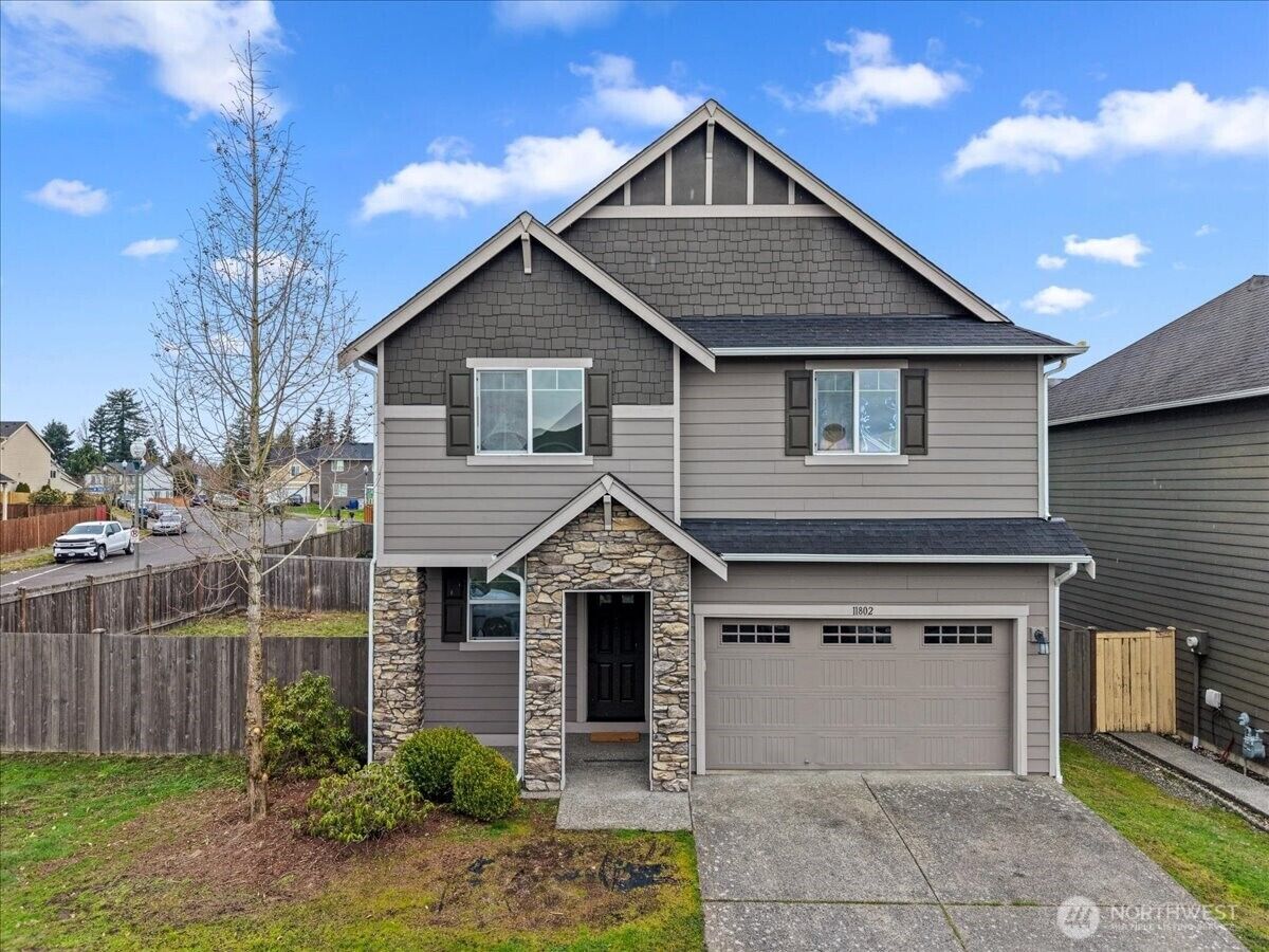 Property Photo:  11802 SE 250th Court  WA 98030 