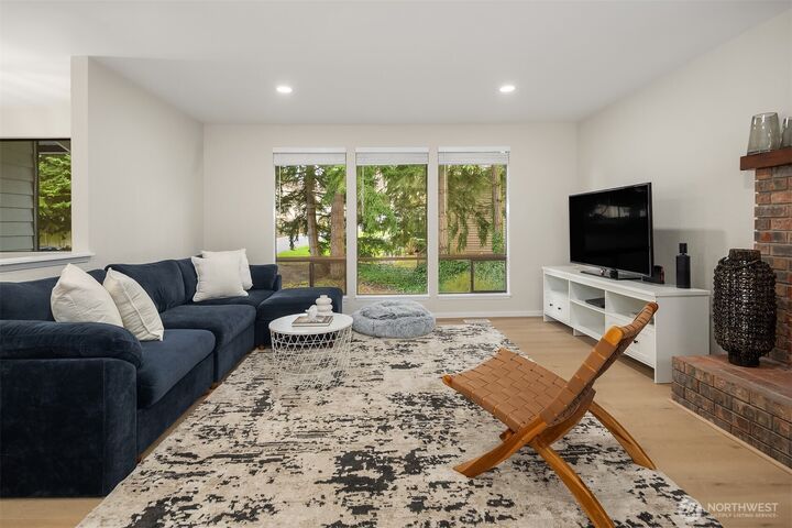 Property Photo: 7109 NE 149th Court WA 98028