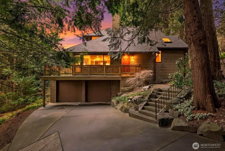 Property Photo:  7206 NE 118th Street  WA 98034 