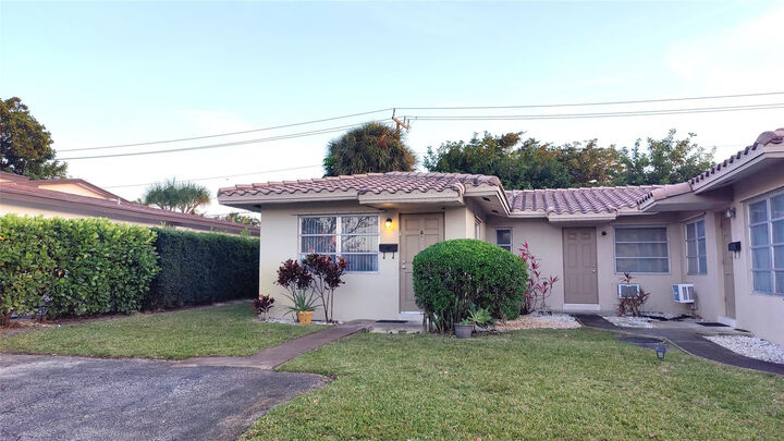 Property Photo:  2120 NE 56th Street A  FL 33308 