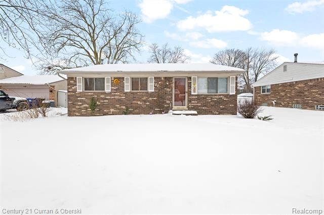 Property Photo: 1399 Elmhurst Street MI 48187