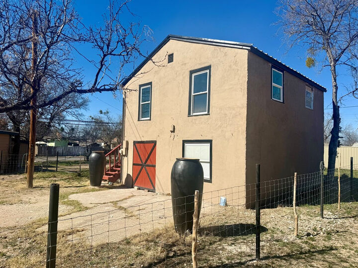 Property Photo:  1306 E 17th Street  TX 76903 