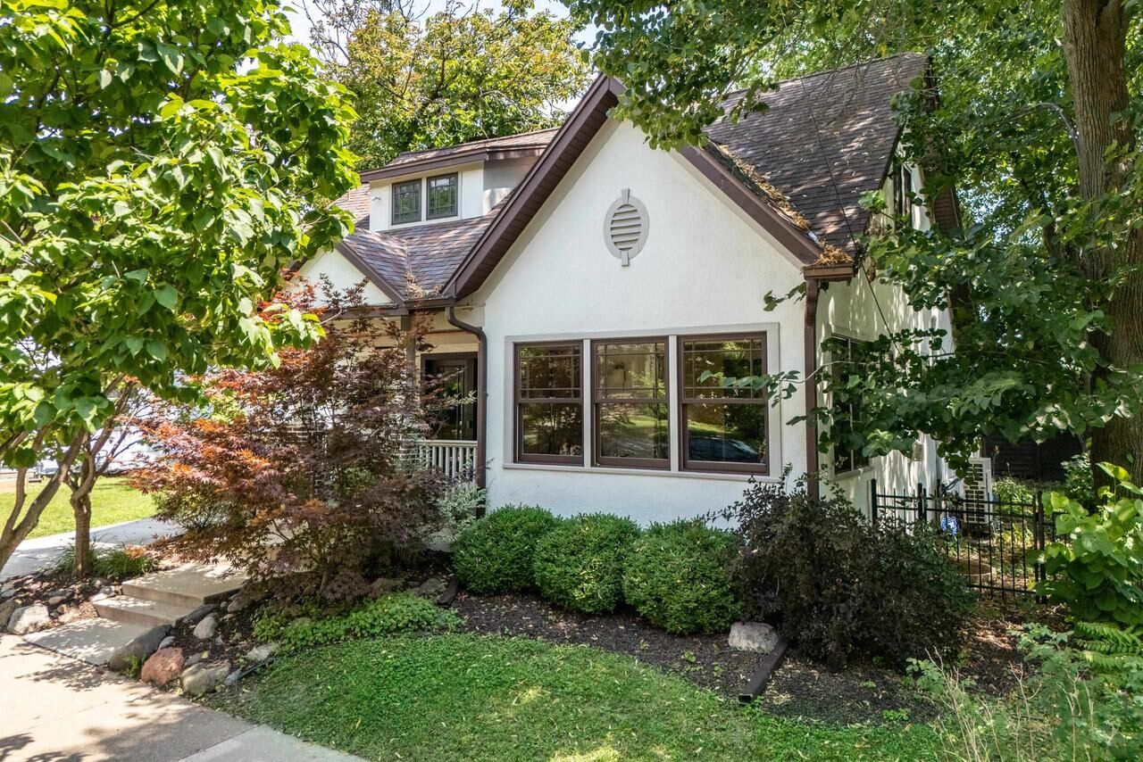 Property Photo:  305 South Mills Street  WI 53715 