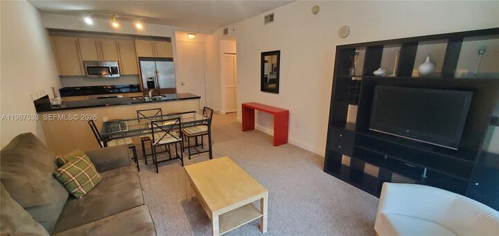 Property Photo:  1111 SW 1st Ave 1221-N  FL 33130 