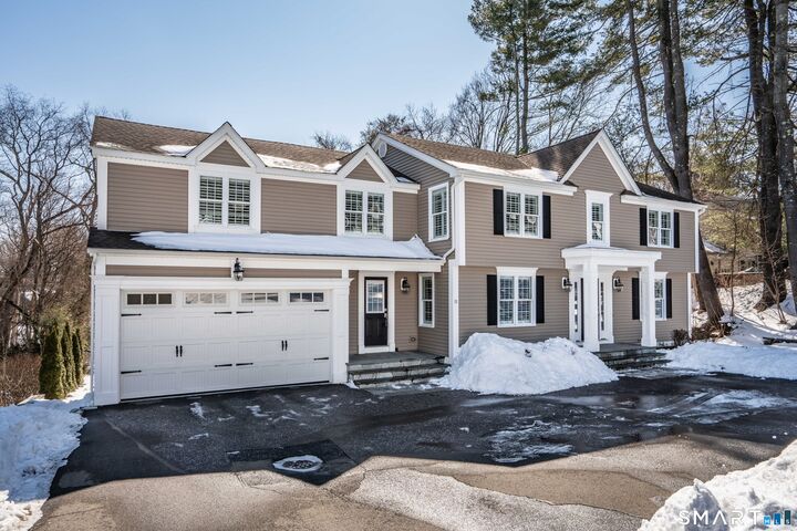 Property Photo:  11 Forest Hills Drive  CT 06117 