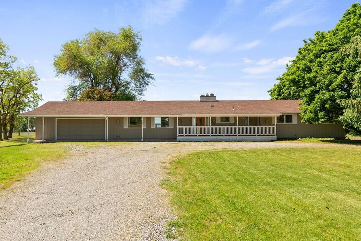 Property Photo: 4626 E Orchard Rd WA 99217