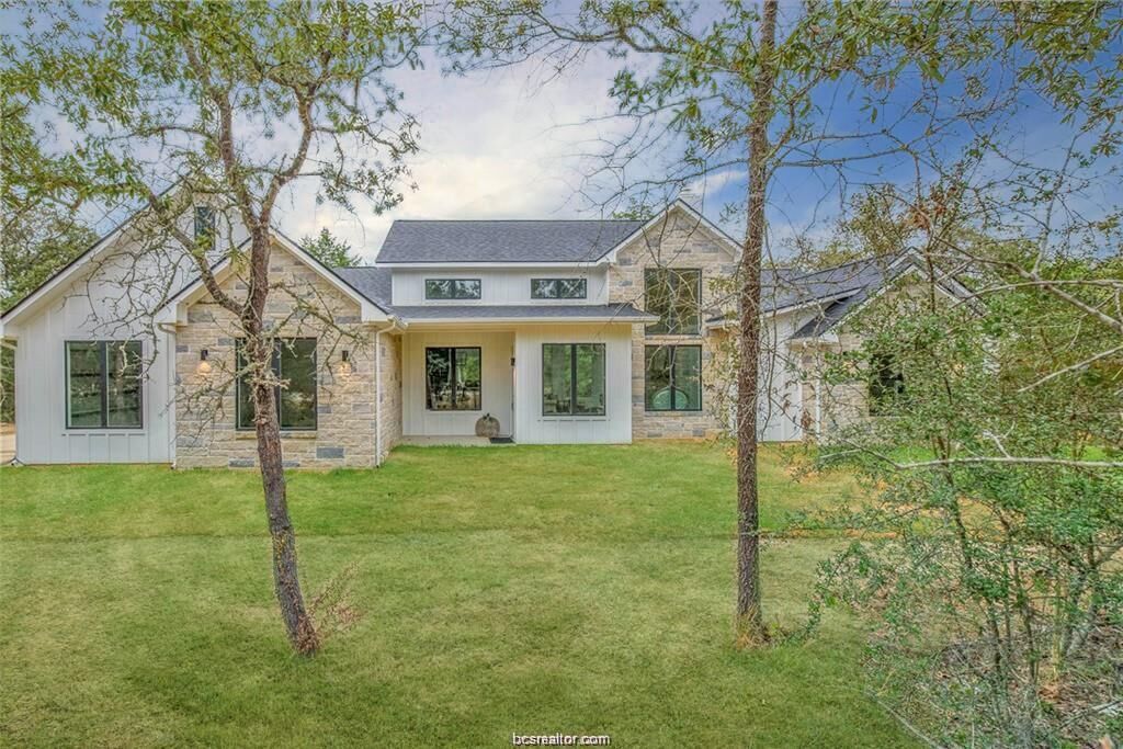 Property Photo: 4334 Berkshire TX 77856