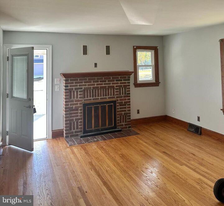 Property Photo:  905 Taskforce Drive  VA 22407 