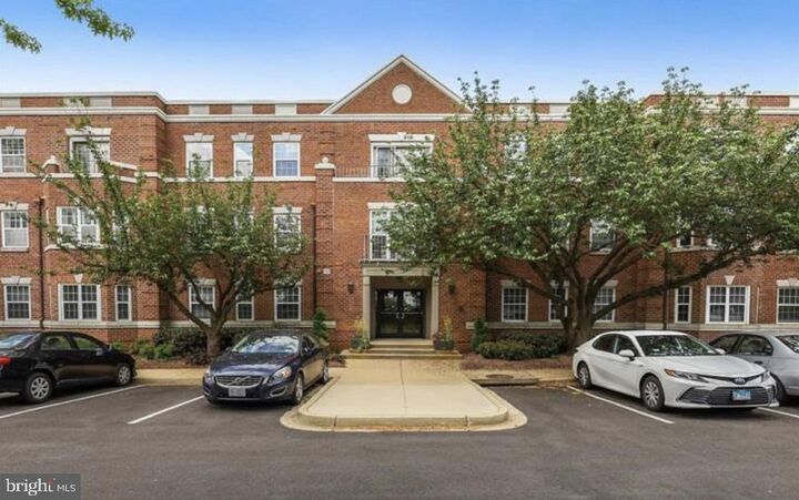 Property Photo:  3617 38th Street NW 209  DC 20016 