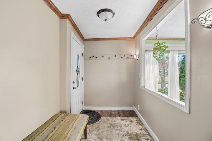 Property Photo:  300 Dunbarton Road  OH 43230 