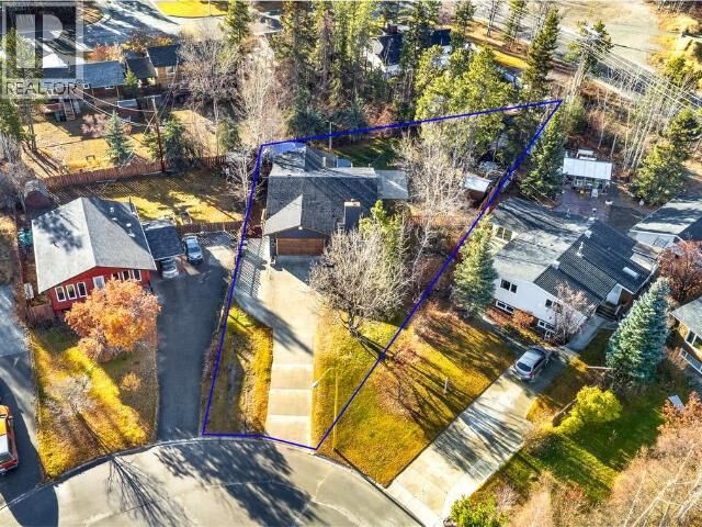 Property Photo:  11 Bates Crescent  YT Y1A 4T8 