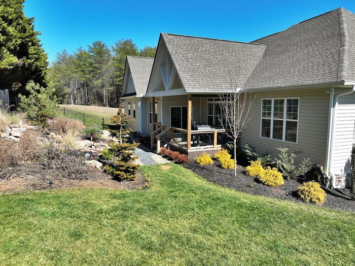 Property Photo: 404 Ottawa Drive TN 37379