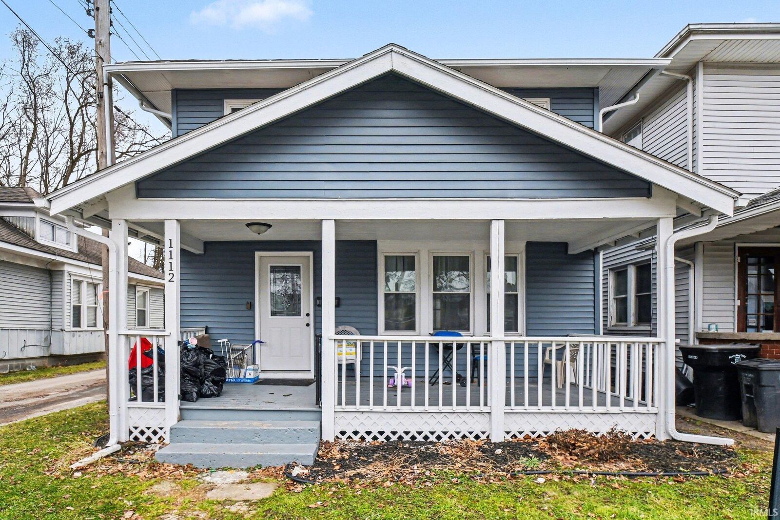 Property Photo:  1112 E Fox Street  IN 46613 