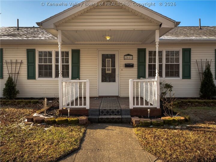 Property Photo:  2641 Roosevelt Avenue  WV 25177 