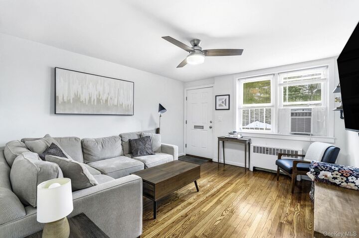 Property Photo:  253 S Broadway 253  NY 10591 