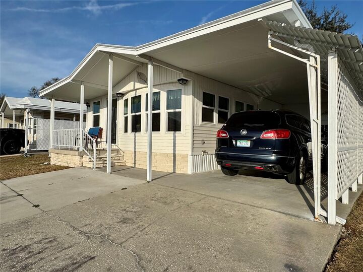 Property Photo:  4920 Britni Way 074  FL 33541 