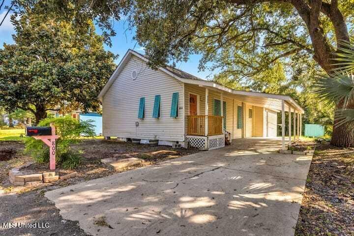 Property Photo: 800 Ruth Avenue MS 39501