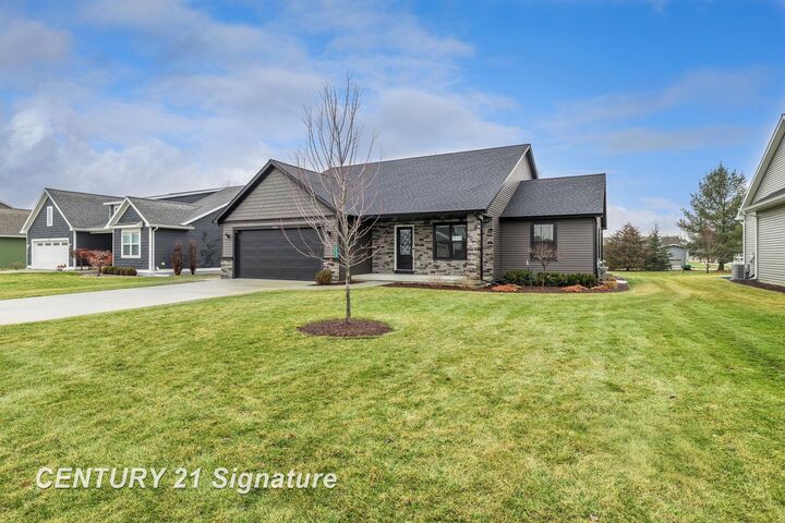 Property Photo:  9160 Brook Hollow Lane  MI 48623 