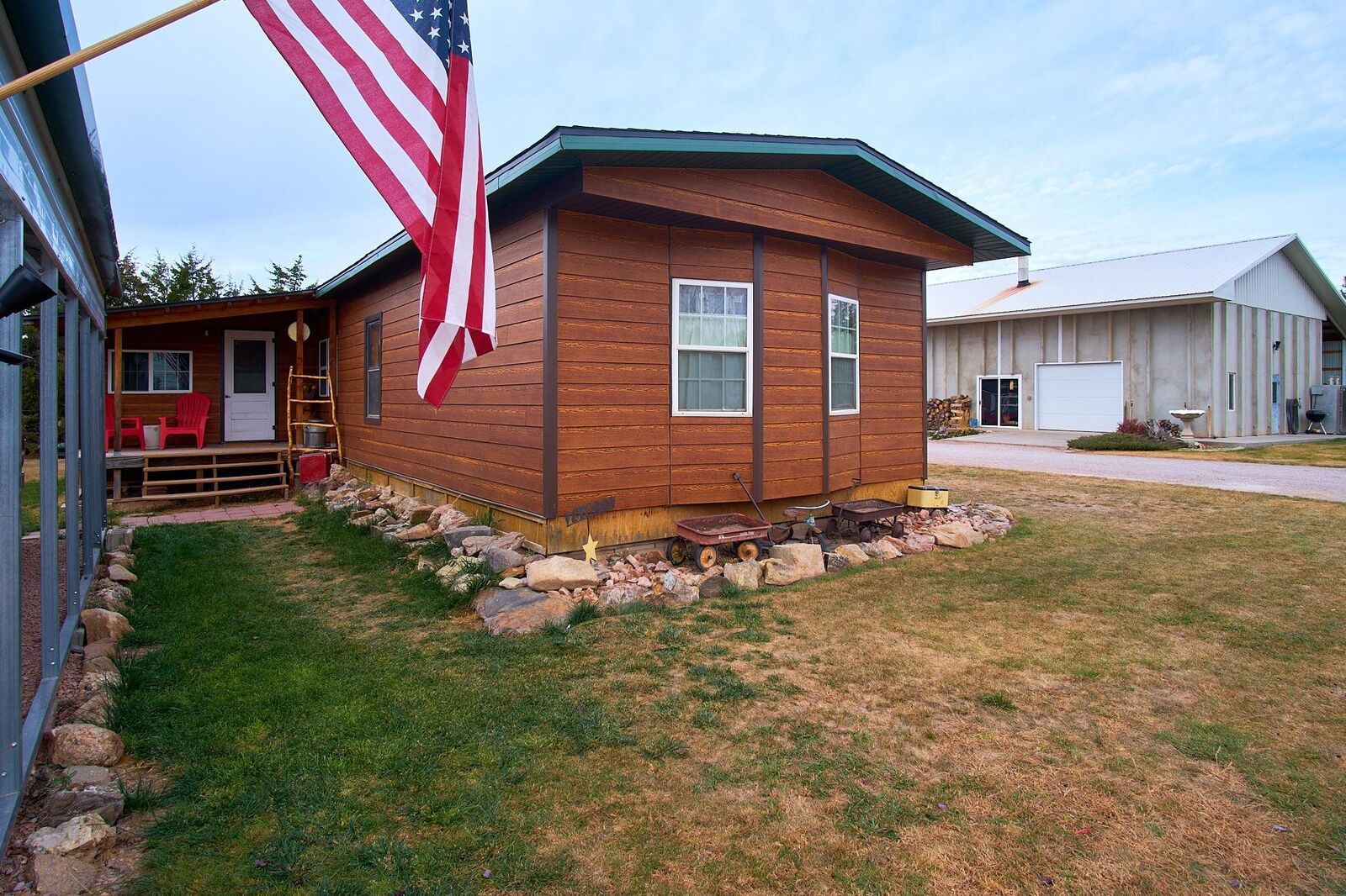Property Photo: 27036 Highway 385 SD 57747