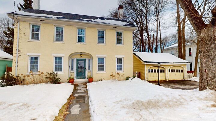 Property Photo:  253 Ohio Street  ME 04401 