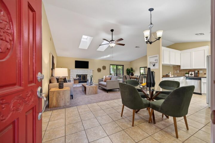 Property Photo: 5948 Sirl Way CA 95662