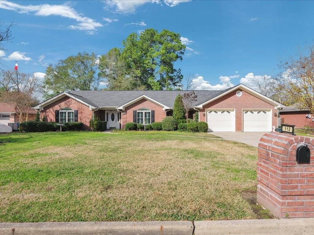 Property Photo:  112 January  TX 75904 