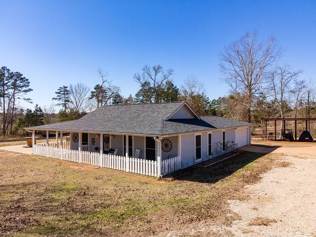 Property Photo:  2731 Fm 225  TX 75943 