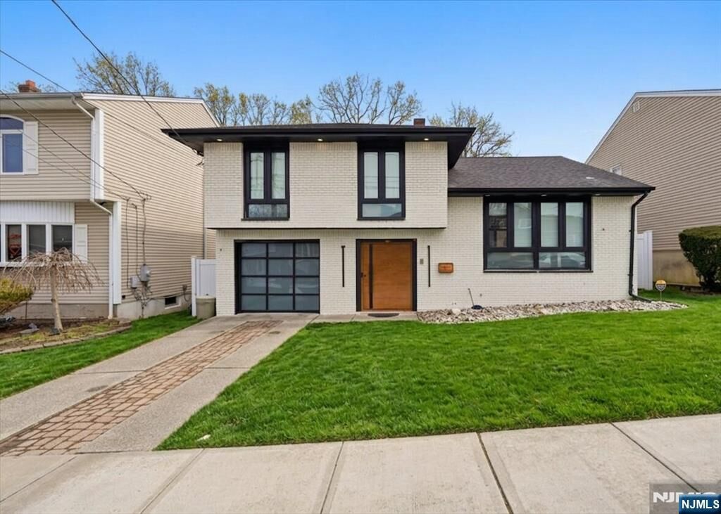 Property Photo: 32 Luhman Terrace NJ 07094