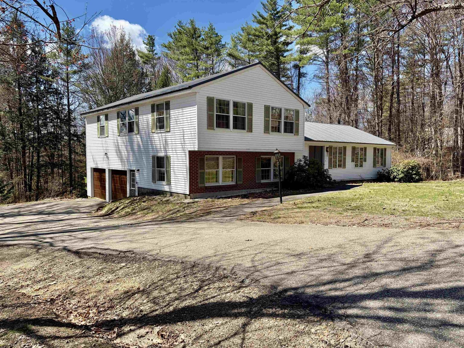 Property Photo:  53 Oak Knoll Road  NH 03253 
