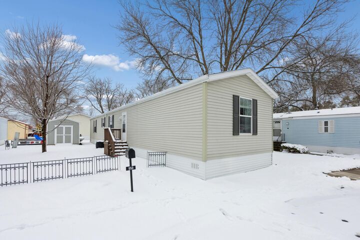 Property Photo: 950 Cessna Drive MN 55112