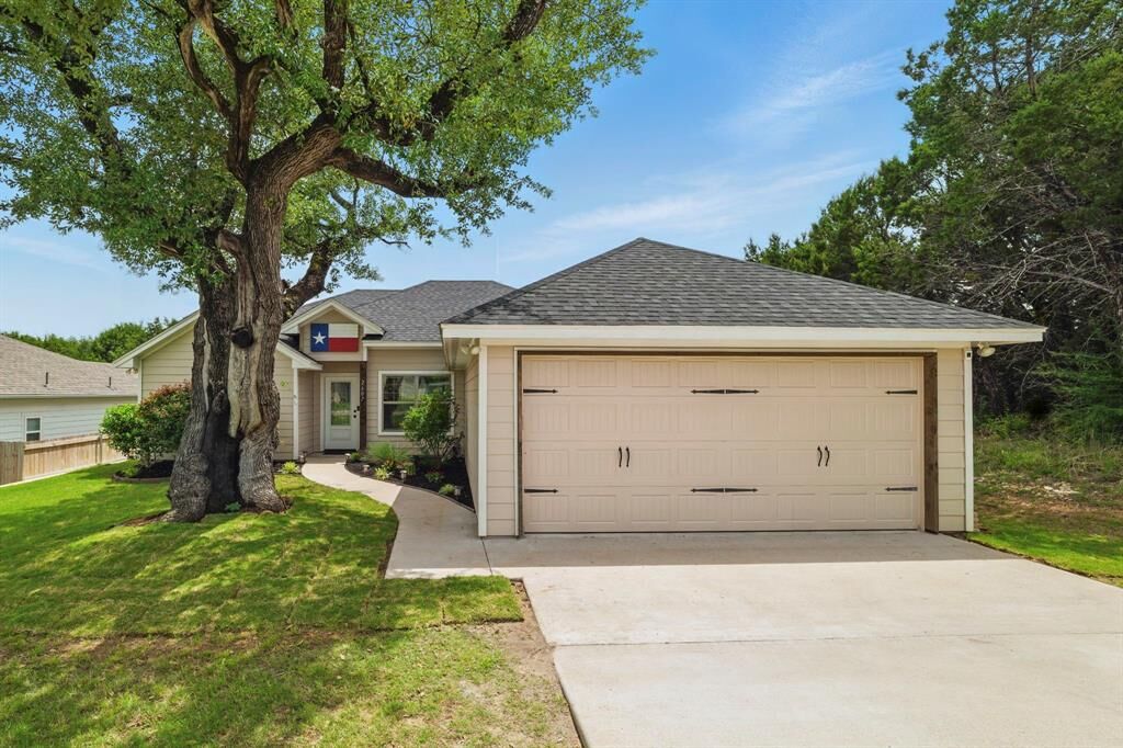Property Photo:  2607 Austin Drive  TX 76048 