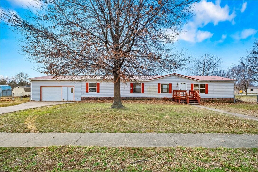 Property Photo:  2535 Wmb Franklin Avenue  AR 72751 