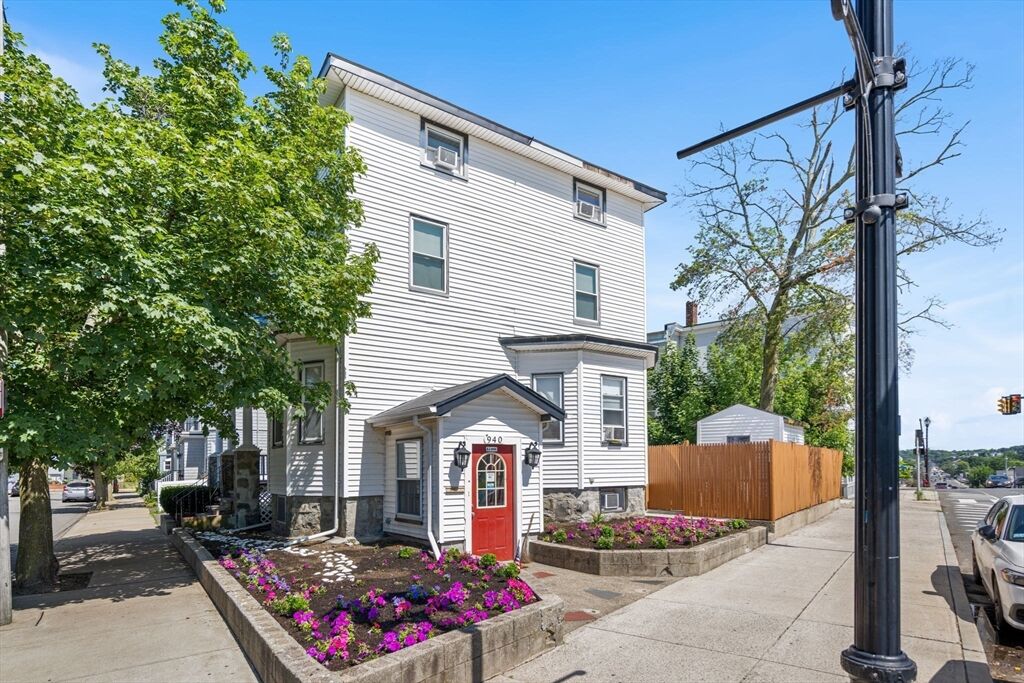 Property Photo:  5 Mason St.  MA 02149 