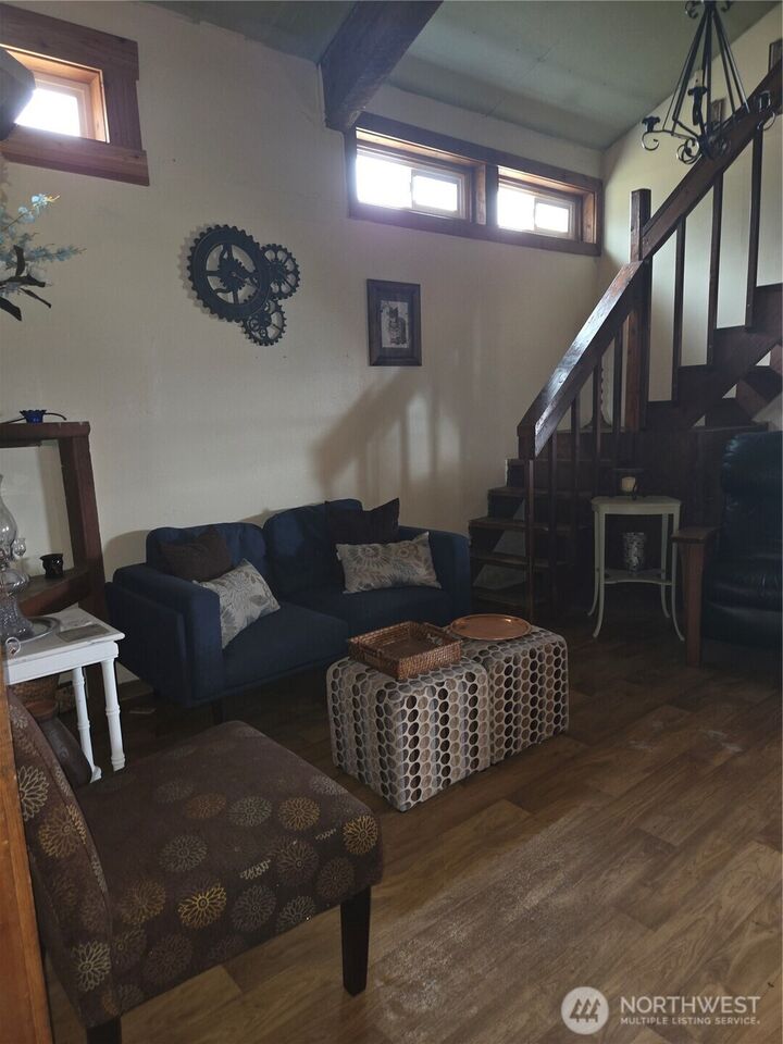 Property Photo:  83 E Cayuse Mountain Road  WA 98855 