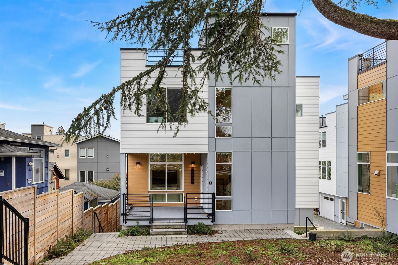 Property Photo:  8606  Linden Avenue N  WA 98103 