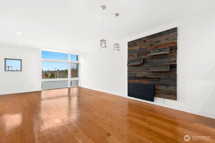 Property Photo:  3527 S Oregon Street  WA 98118 