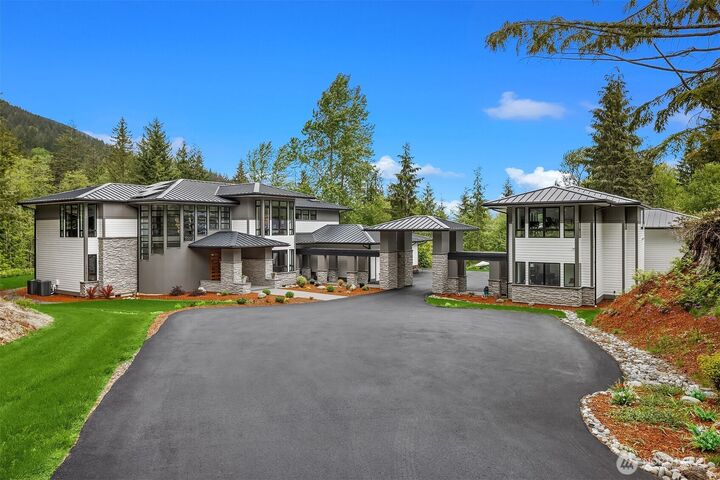 Property Photo: 15419 417th Place SE WA 98045