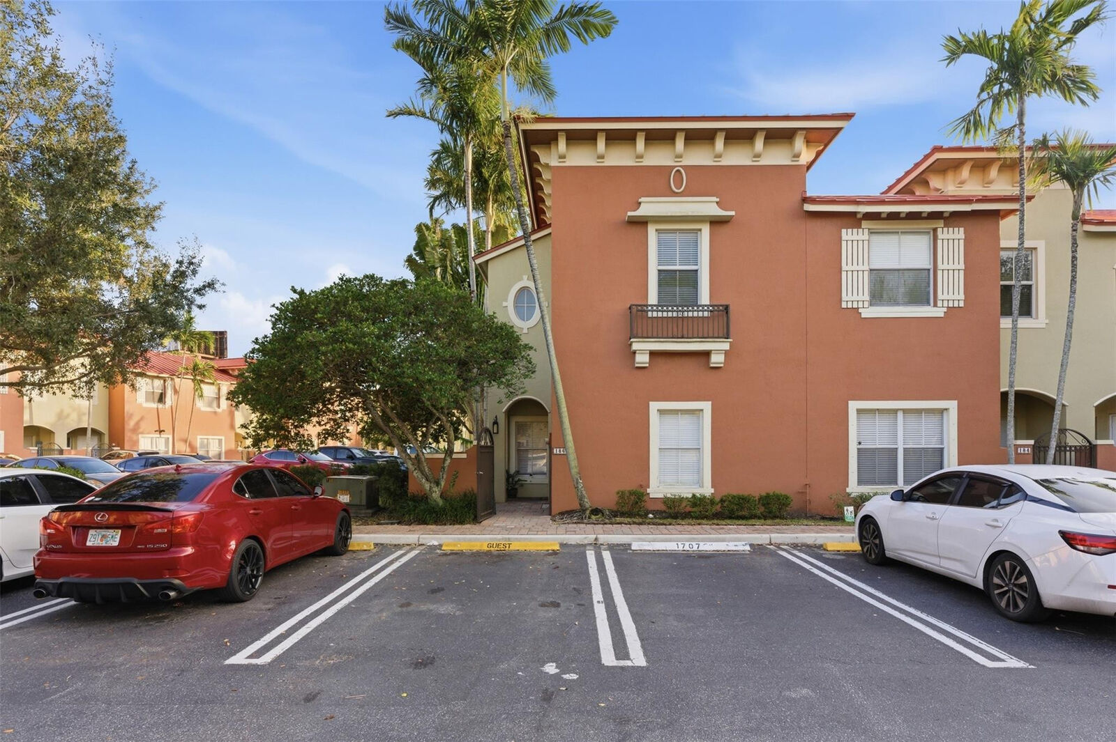 Property Photo:  186 Lake Monterey Circle  FL 33426 