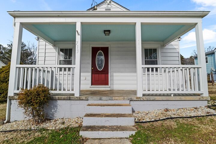 Property Photo: 713 Monroe Street VA 23901