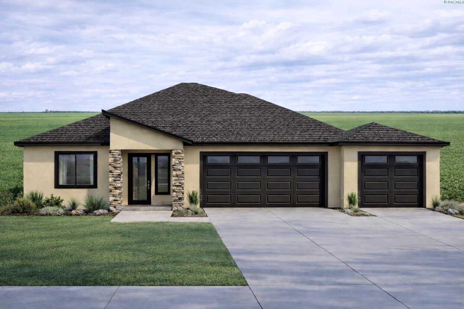 Property Photo:  7115 Rd 51 N  WA 99301 