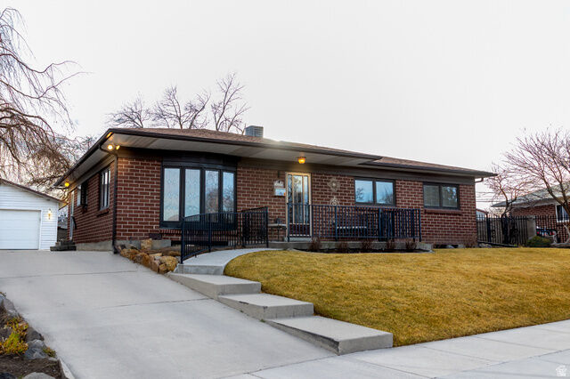 Property Photo:  669 W Auburn Dr S  UT 84123 