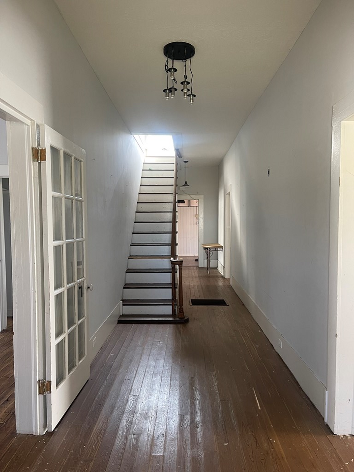 Property Photo:  181 Walnut St  GA 31763 