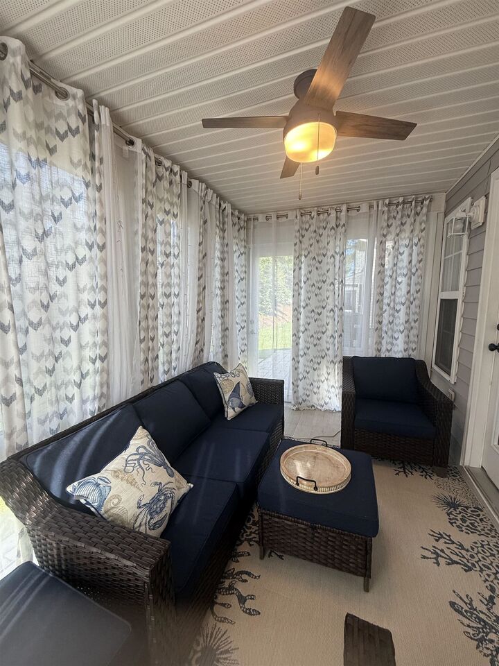 Property Photo:  106 Wimbledon Way 106  SC 29576 