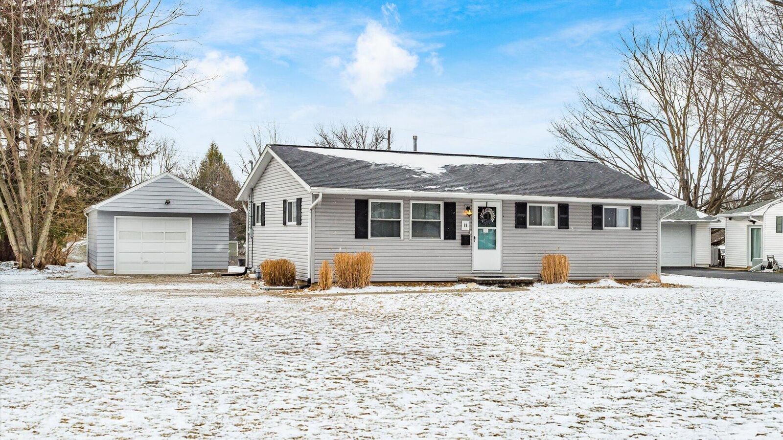 Property Photo:  69 N Terrace Avenue  OH 43055 