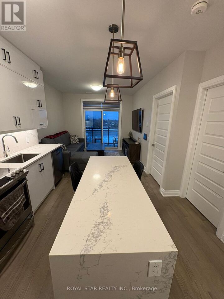 Property Photo:  50 Kaitting Trail 313  ON L6M 5N3 