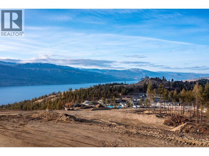 Property Photo: 46 Beacon Hill Drive BC V4V 0A9