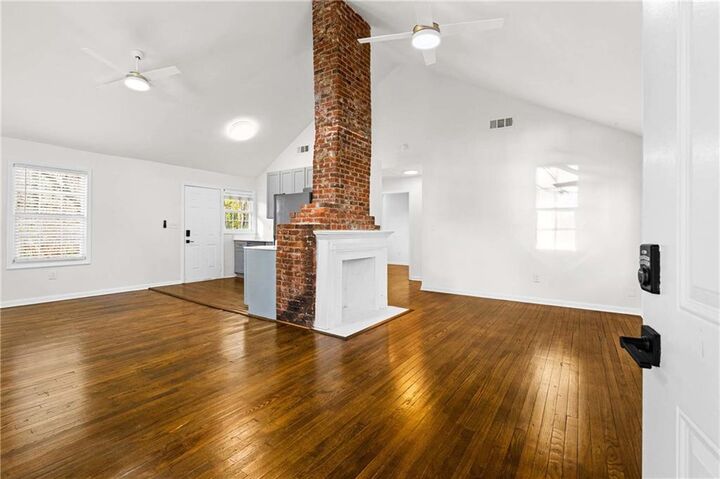 Property Photo: 1750 Madrona Street NW GA 30318