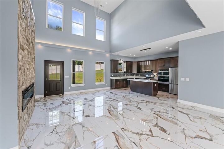 Property Photo:  1515 Grayson Parkway  GA 30017 