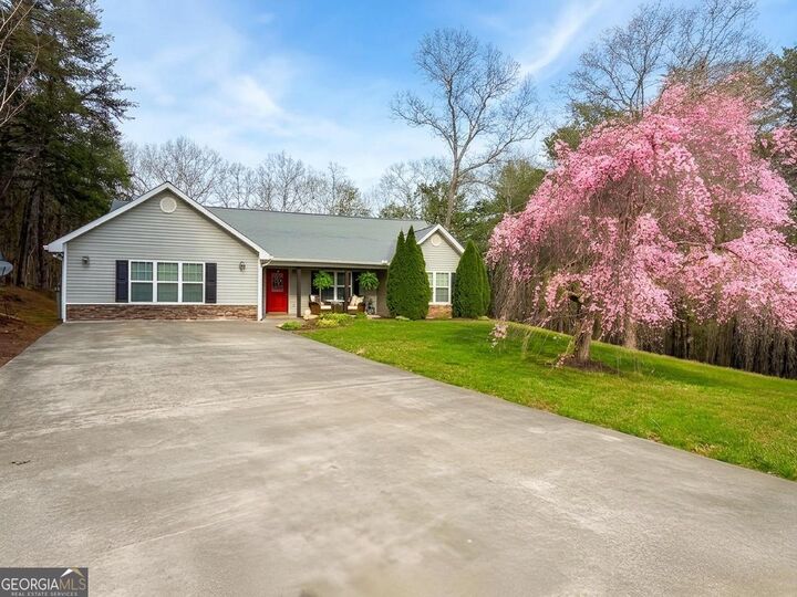 Property Photo:  58 Autumn Ridge Drive  GA 30559 